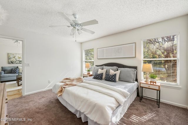 7534 INTERNATIONAL VILLAGE Drive, Jacksonville, FL 32277