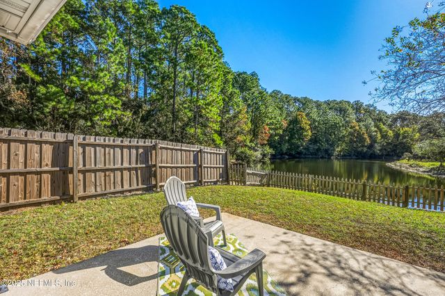 7534 INTERNATIONAL VILLAGE Drive, Jacksonville, FL 32277