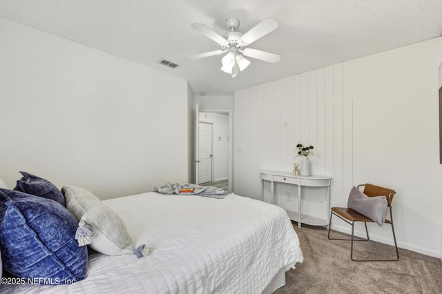 7534 INTERNATIONAL VILLAGE Drive, Jacksonville, FL 32277