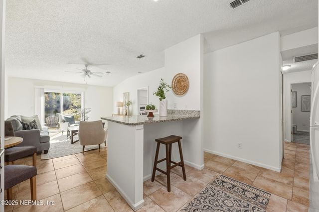 7534 INTERNATIONAL VILLAGE Drive, Jacksonville, FL 32277