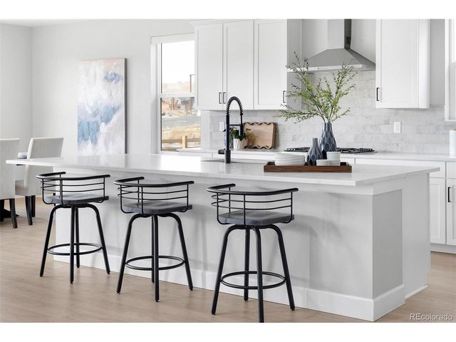 9349 Russell Cir, Arvada, CO 80007