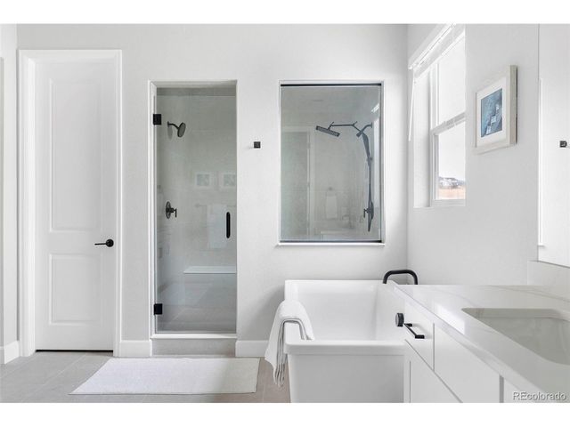 9349 Russell Cir, Arvada, CO 80007