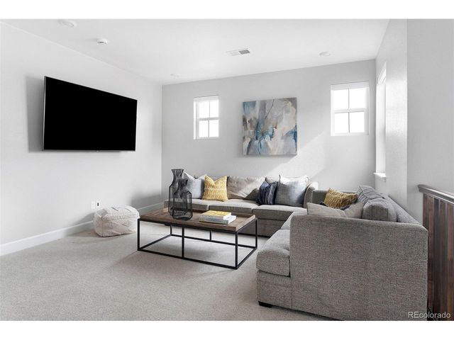 9349 Russell Cir, Arvada, CO 80007