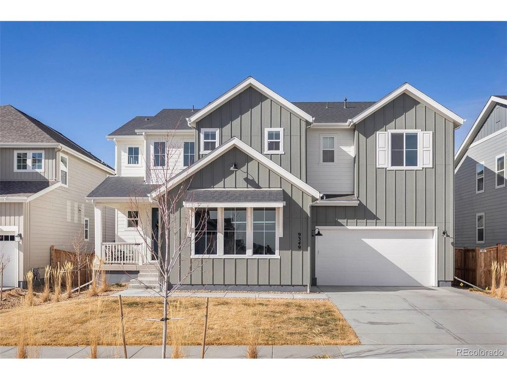 9349 Russell Cir, Arvada, CO 80007