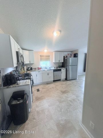 690 Sunset Dr, Vine Grove, KY 40175