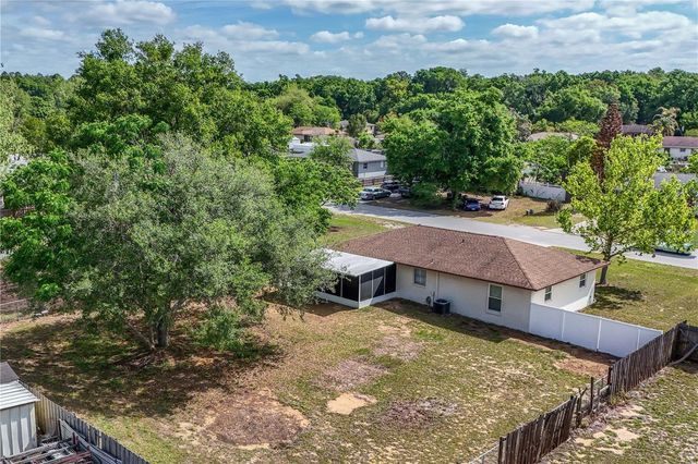 36315 STRATFORD COURT, Grand Island, FL 32735
