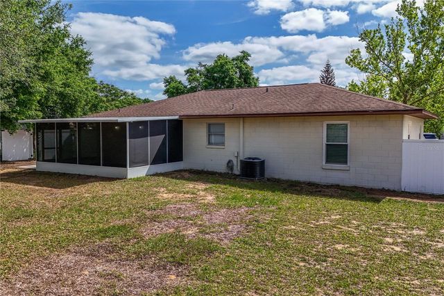 36315 STRATFORD COURT, Grand Island, FL 32735