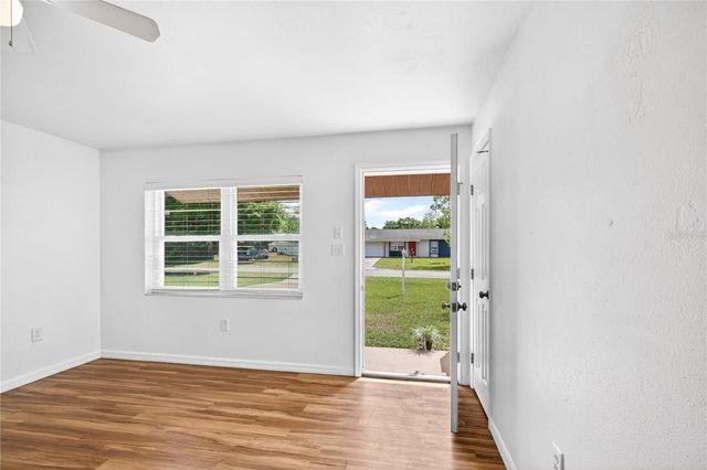 36315 STRATFORD COURT, Grand Island, FL 32735