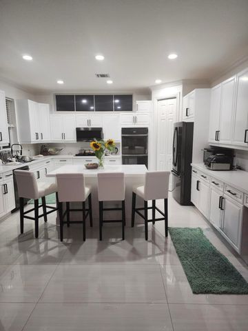 400 SW 15th Drive, Boca Raton, FL 33432