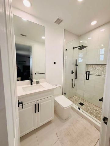 400 SW 15th Drive, Boca Raton, FL 33432