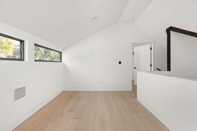 1603 Chelsea LN 3, Austin, TX 78704