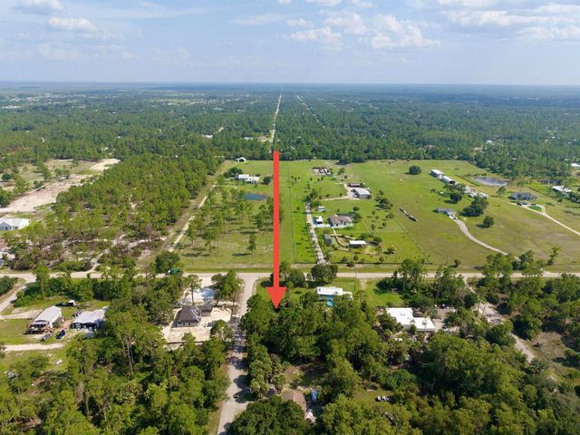 2303 Monroe Avenue, Alva, FL 33920