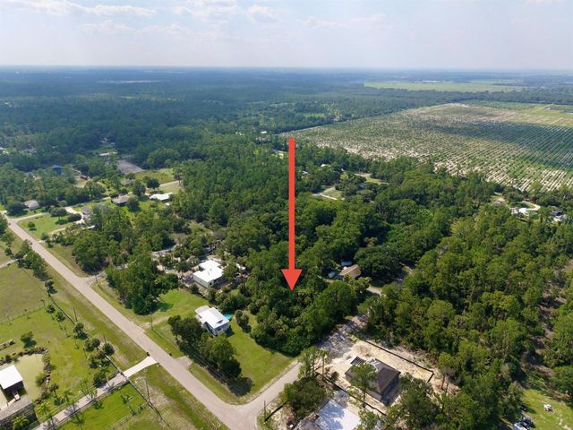 2303 Monroe Avenue, Alva, FL 33920