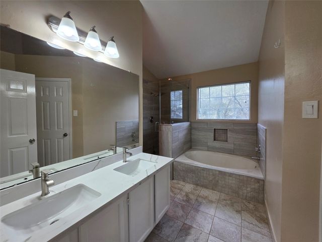 1302 Teal Glen Court, Houston, TX 77062