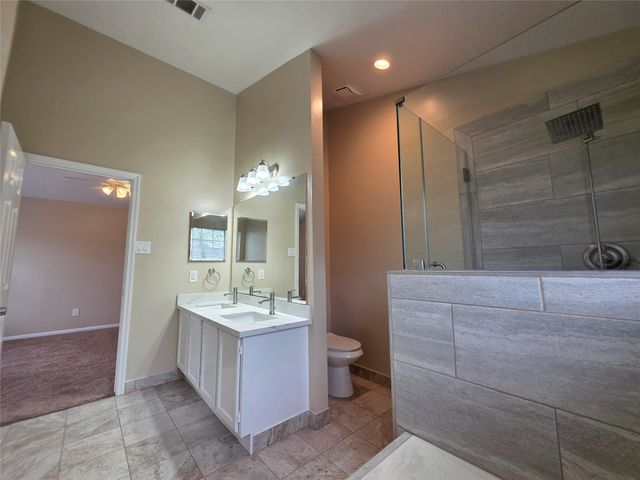 1302 Teal Glen Court, Houston, TX 77062