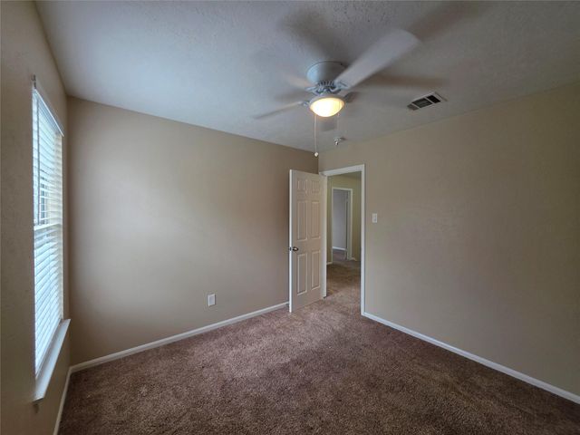 1302 Teal Glen Court, Houston, TX 77062