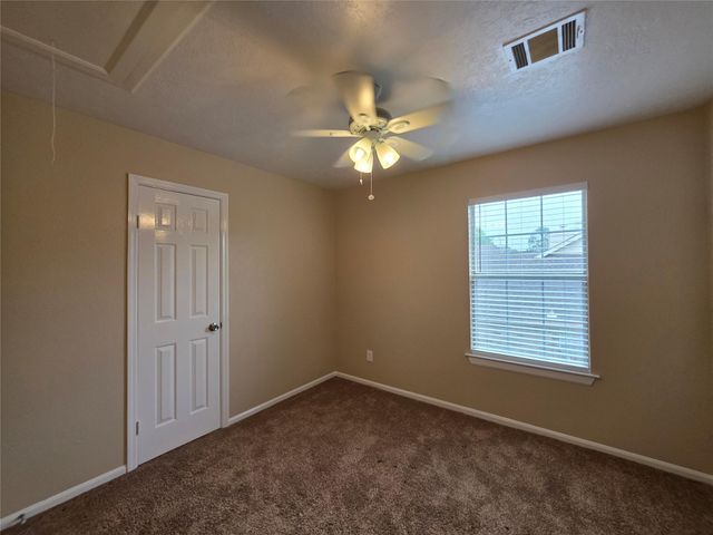 1302 Teal Glen Court, Houston, TX 77062