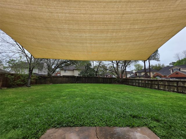 1302 Teal Glen Court, Houston, TX 77062