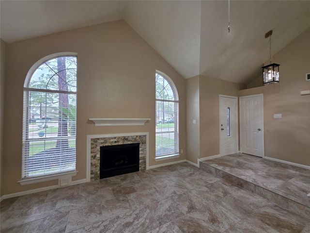 1302 Teal Glen Court, Houston, TX 77062