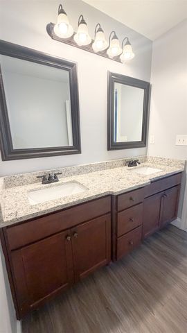 1525 Ballenger Road, Wellford, SC 29385