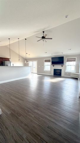 1525 Ballenger Road, Wellford, SC 29385