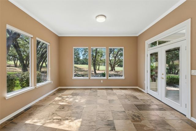 115 Golf View DR, Georgetown, TX 78633