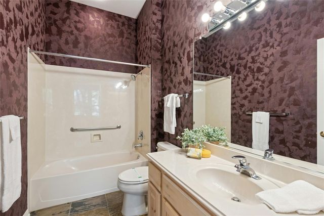 115 Golf View DR, Georgetown, TX 78633