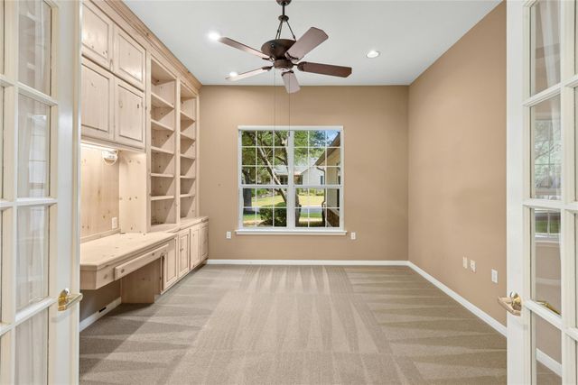 115 Golf View DR, Georgetown, TX 78633