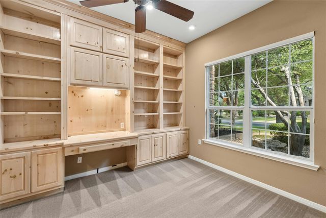 115 Golf View DR, Georgetown, TX 78633