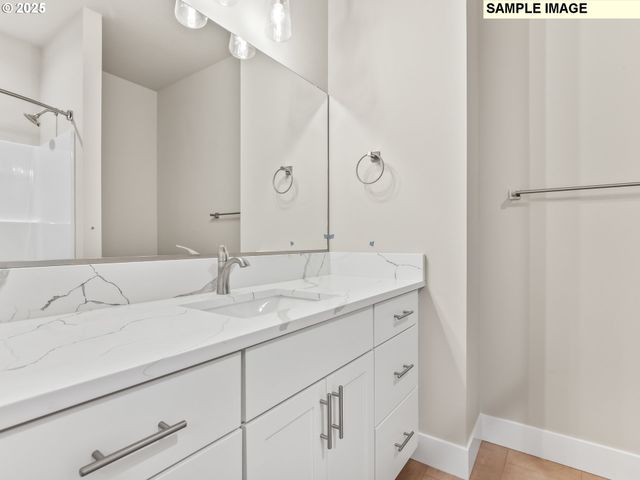 757 Ne Alderwood Dr 87, Estacada, OR 97023