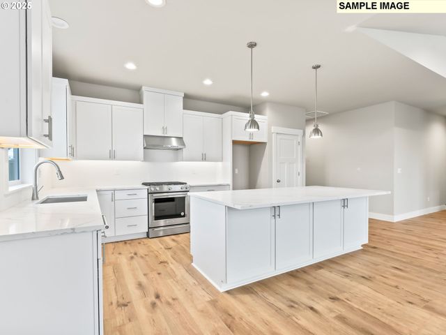 757 Ne Alderwood Dr 87, Estacada, OR 97023