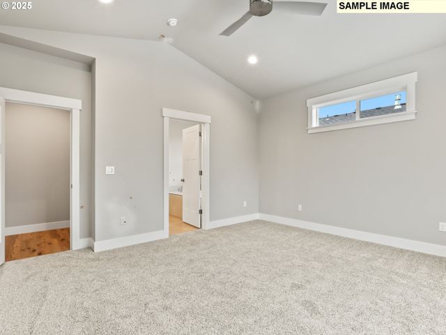 757 Ne Alderwood Dr 87, Estacada, OR 97023