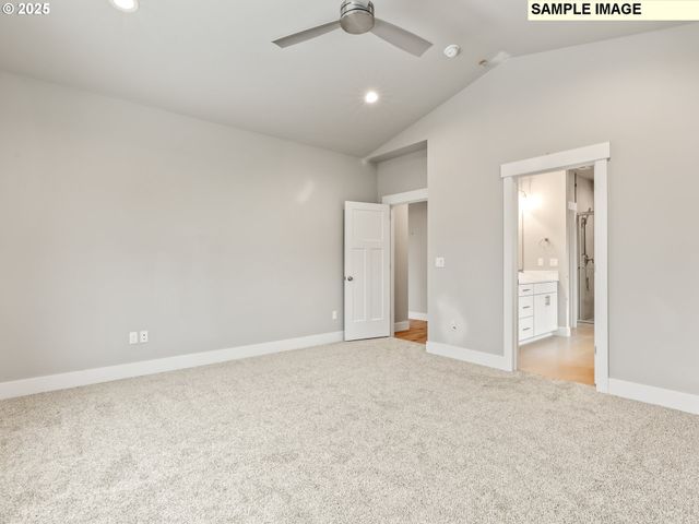 757 Ne Alderwood Dr 87, Estacada, OR 97023