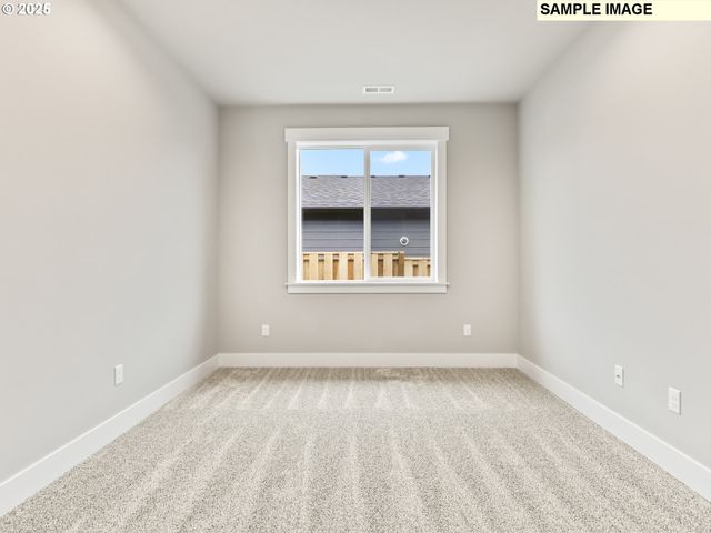 757 Ne Alderwood Dr 87, Estacada, OR 97023