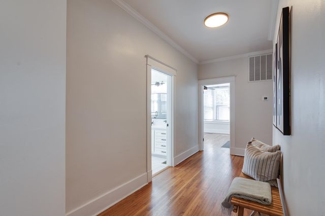 2053 YOUNG AVE, Memphis, TN 38104