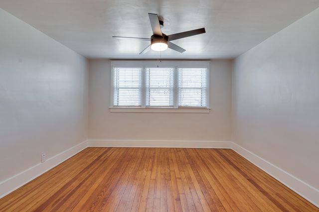 2053 YOUNG AVE, Memphis, TN 38104