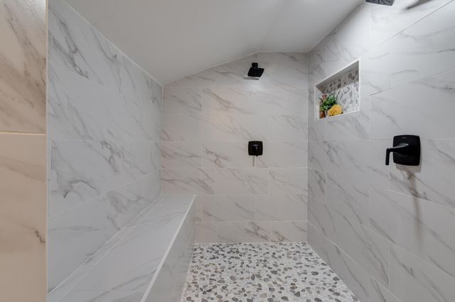 2053 YOUNG AVE, Memphis, TN 38104