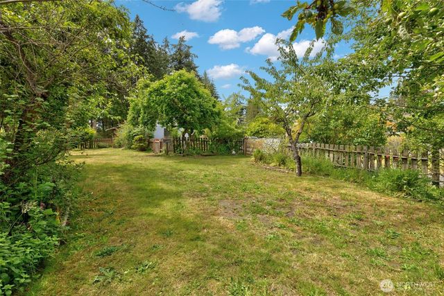 20 Hadlock Avenue, Port Hadlock, WA 98339