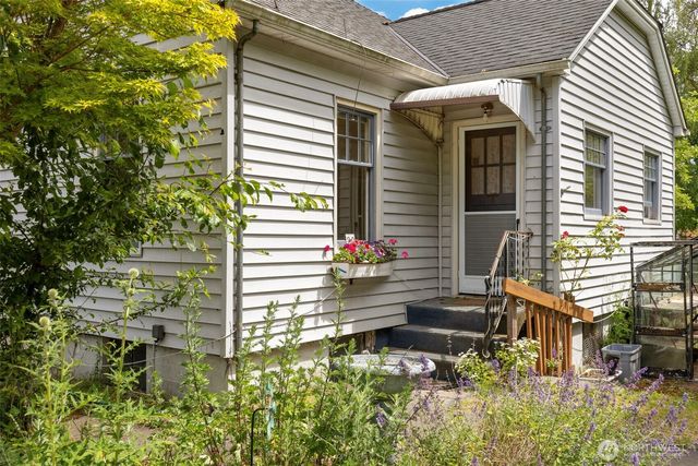 20 Hadlock Avenue, Port Hadlock, WA 98339