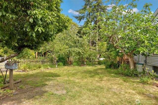 20 Hadlock Avenue, Port Hadlock, WA 98339