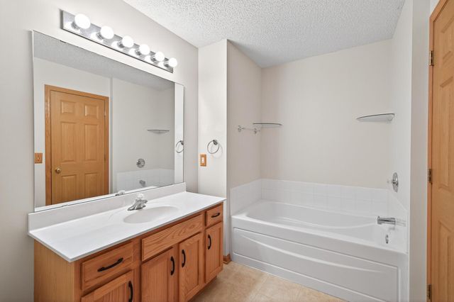 11167 77th Street NE, Otsego, MN 55301