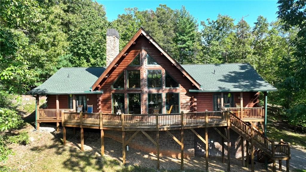 125 Turkey Ridge Trail, Mcgrady, NC 28649