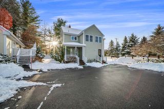 15 A Roosevelt Avenue, Hudson, NH 03051
