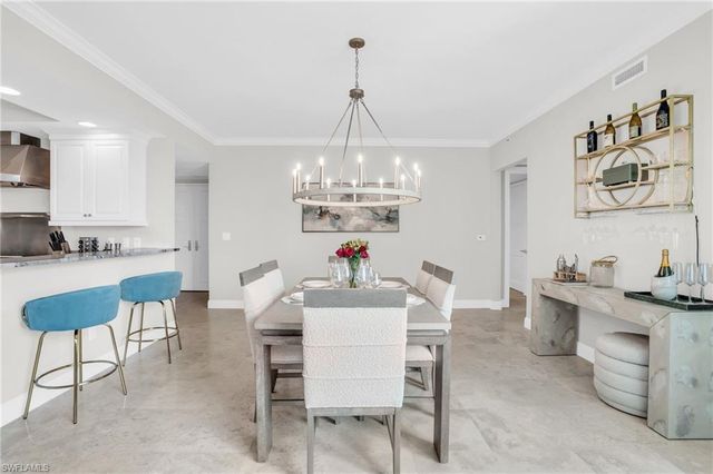 265 Indies WAY 1404, Naples, FL 34110