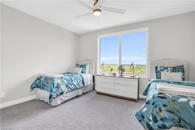 265 Indies WAY 1404, Naples, FL 34110
