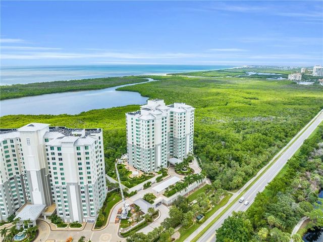265 Indies WAY 1404, Naples, FL 34110