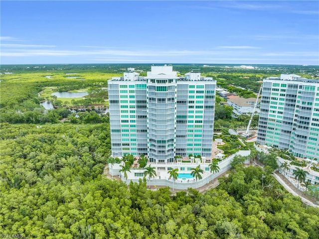 265 Indies WAY 1404, Naples, FL 34110