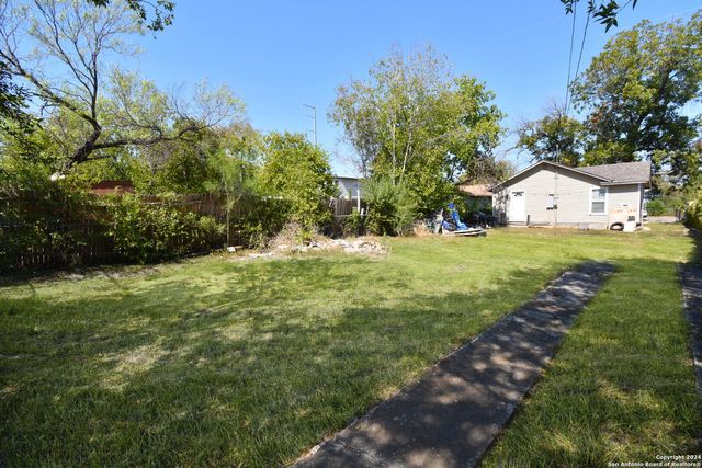 1430 DELGADO ST, San Antonio, TX 78207