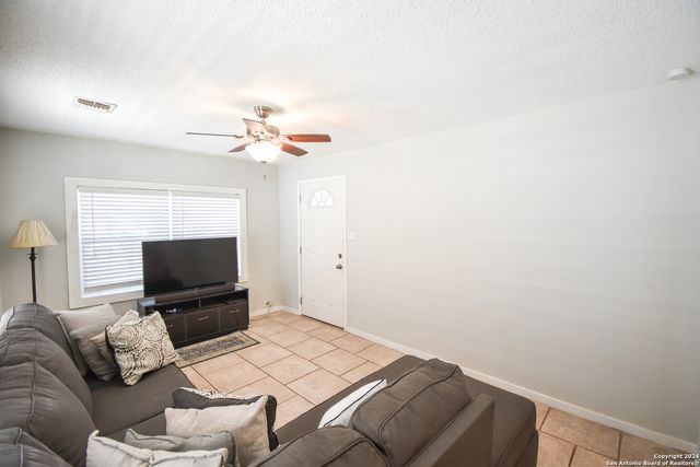1430 DELGADO ST, San Antonio, TX 78207