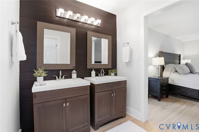 6080 Perryville Dr, Mechanicsville, VA 23111